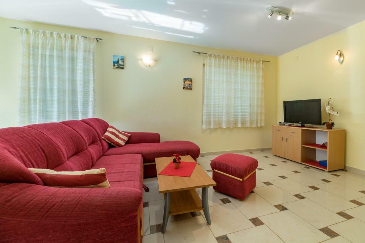 Apartments Tanja Baska  Exterior photo